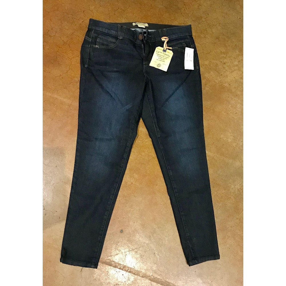 14W - Plus Size Democracy “Ab”solution Jeans - Ind